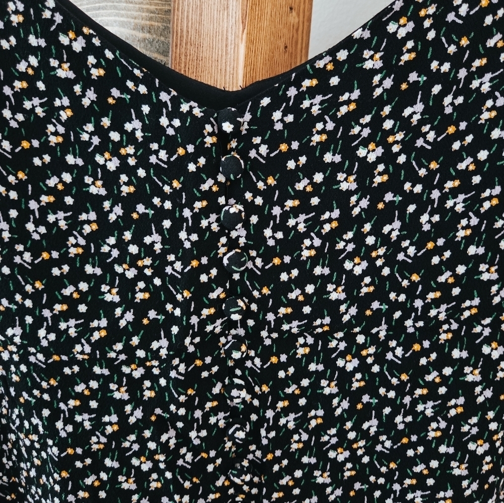 3/$20 Madewell Floral Print Sleeveless Tank (Size 4) - Picture 4 of 5
